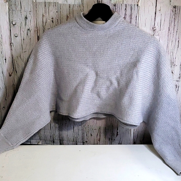 Wilfred Free Lolan Grey Sweater Cropped, oversized, merino-wool sweater2 - Picture 6 of 13